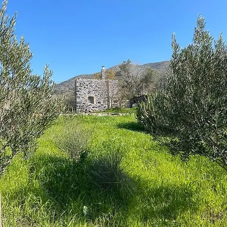 شقة Nisyros Traum „speladi“